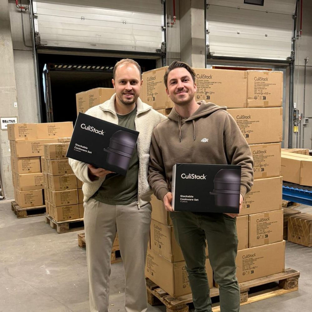 CuliStack stapelbare pannenset compleet uitgeklapt - van zolderkamer naar 100.000 sets
